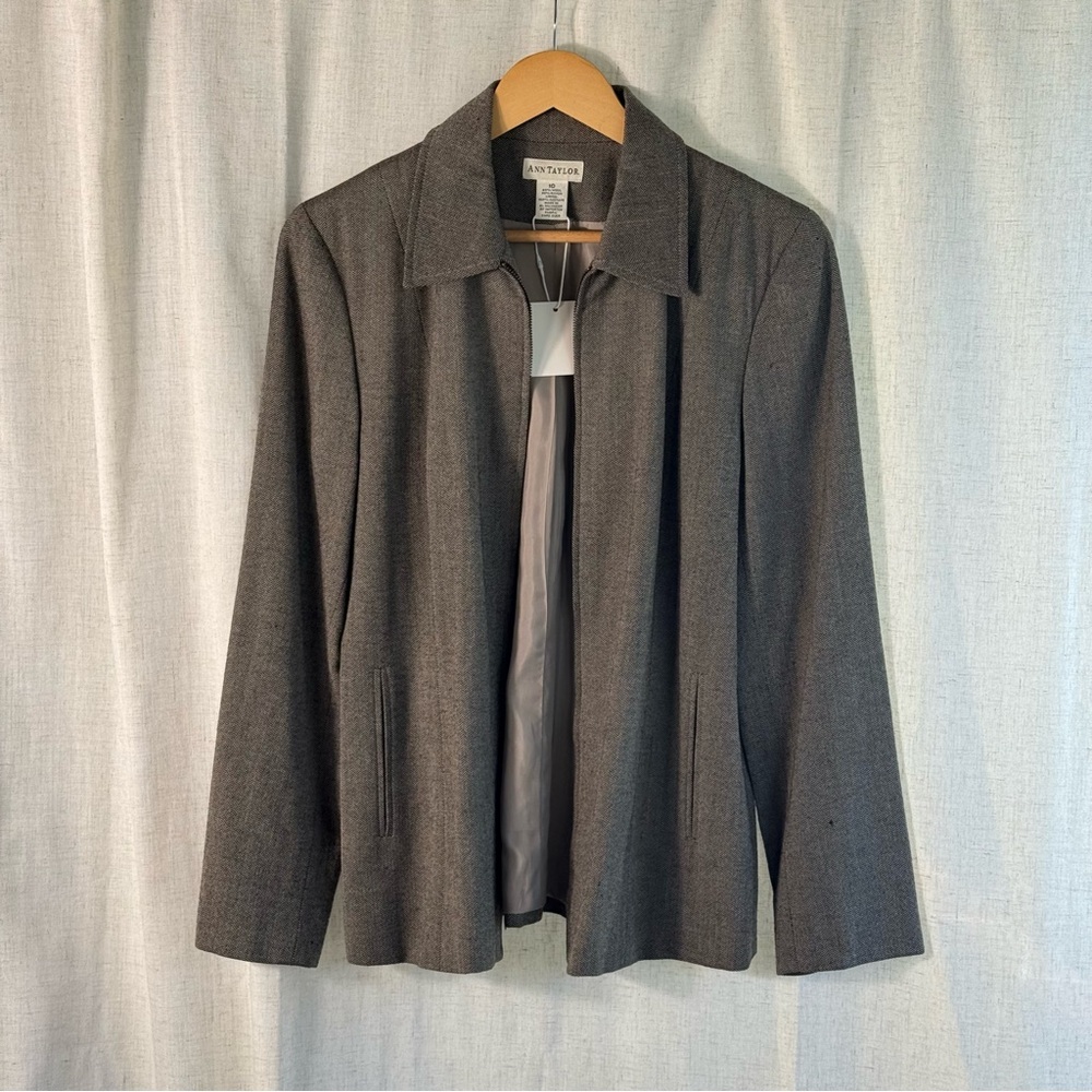 Ann Taylor Wool Blend Jacket (Size 10, Gray Herringbone)